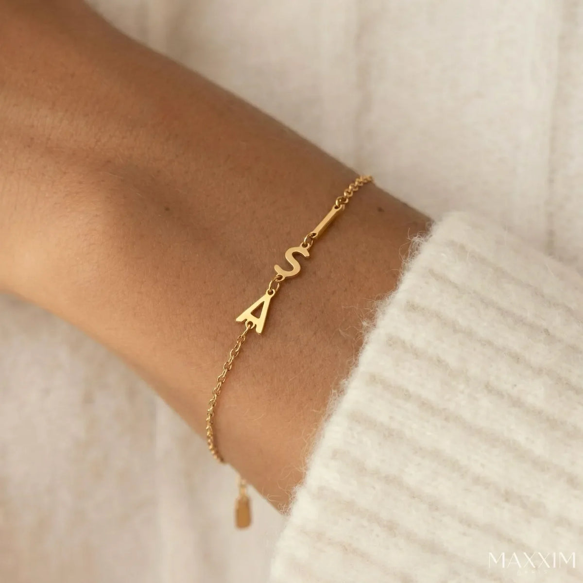 SIDEWAYS BRACELET